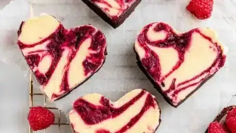 Delicious heart-shaped brownies topped with chocolate glaze.